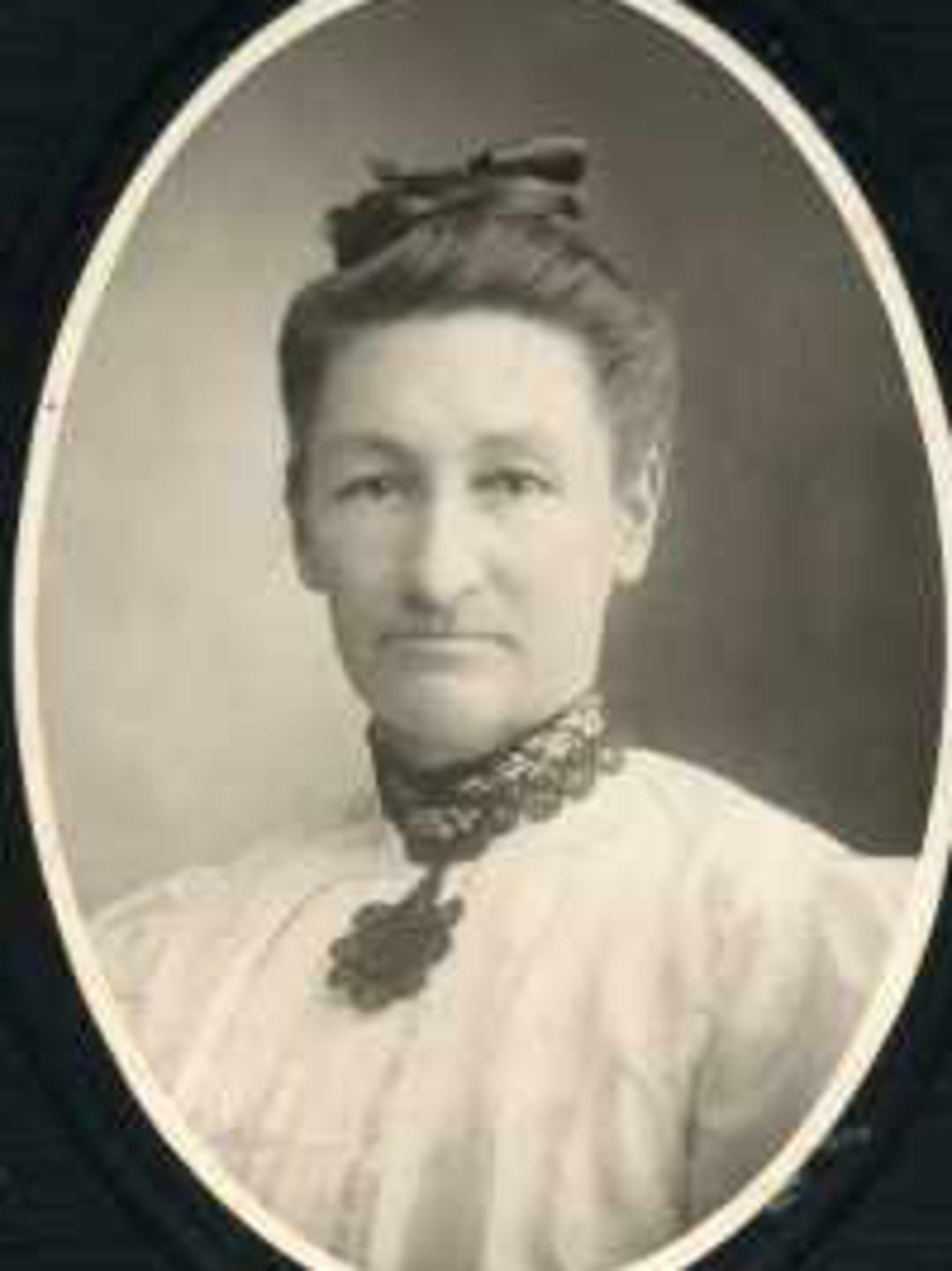 Hannah Simmons (1855 - 1941) Profile